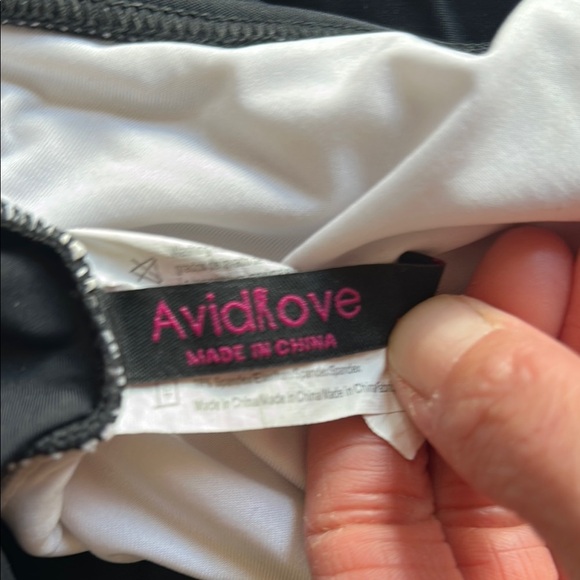 Black Flutter Bathing Suit Top - Picture 4 of 5